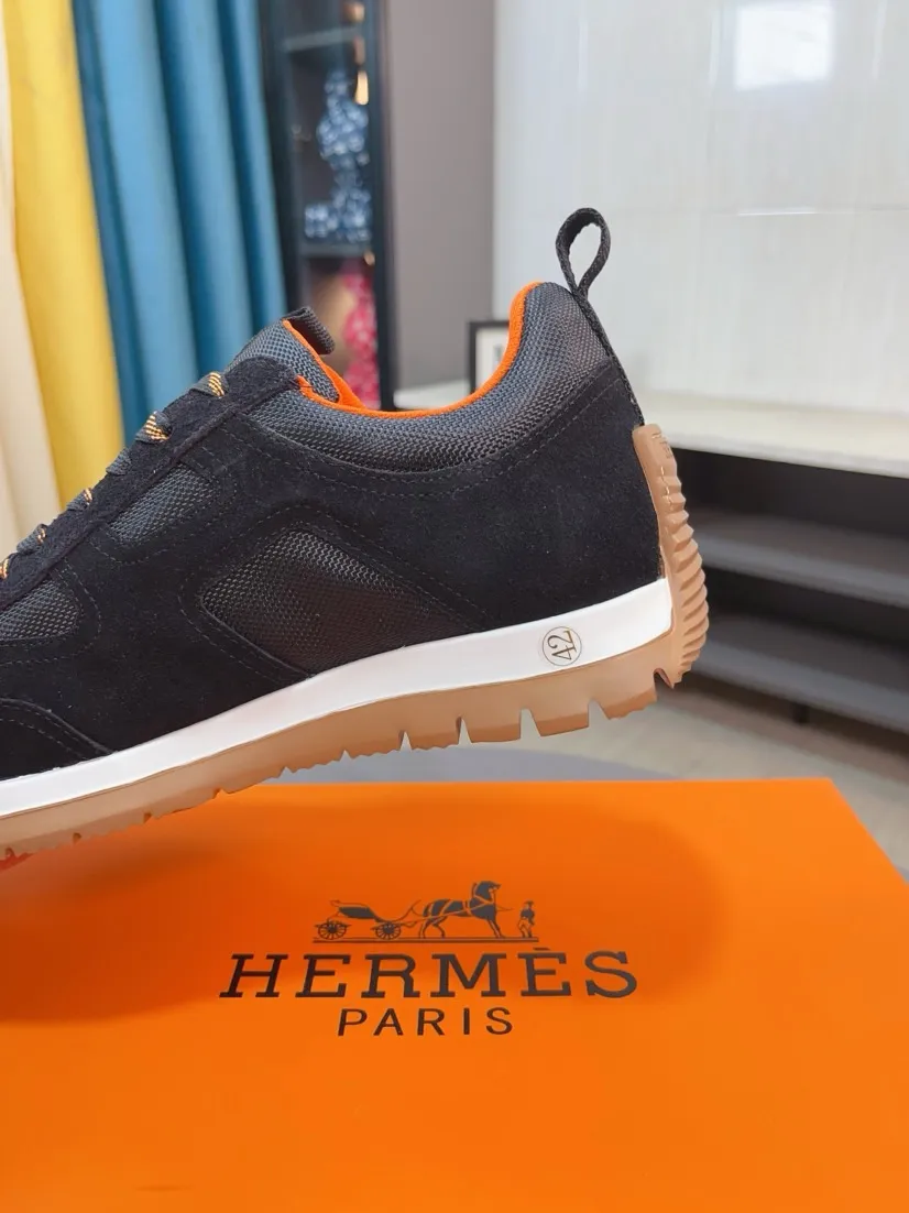 Men's shoes 💰440🌸🌸[HERMES] Hermès sneakers, the upper is made of calfskin and mesh, imported materials, full of texture, the lightweight sole is decorated with contrasting patterns, creating a versatile fashion style. Size: 38-44